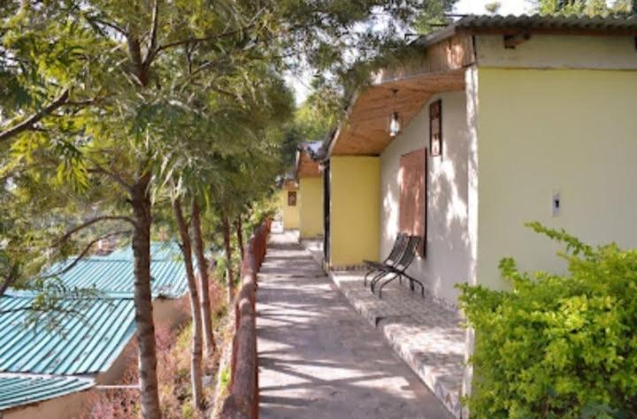 Astraal Resorts And Spa Rishikesh Phòng bức ảnh